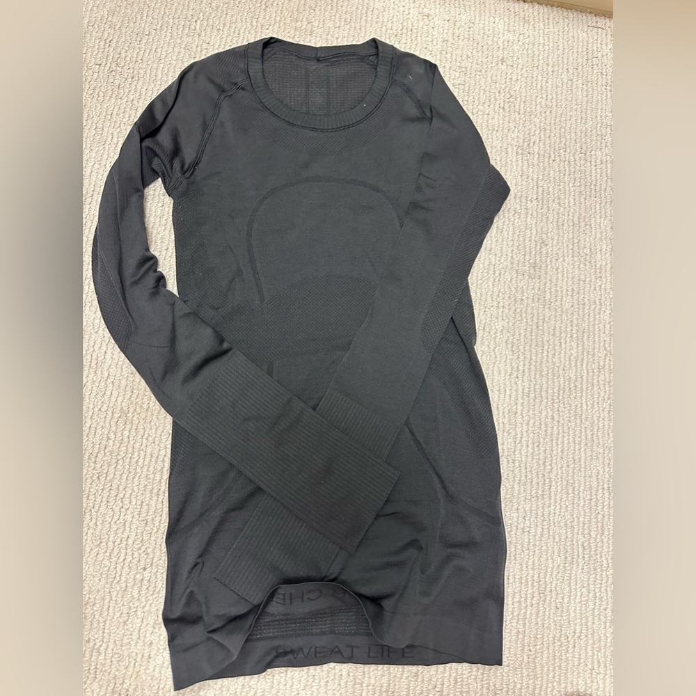 Swiftly Tech Long Sleeve Black Size 4